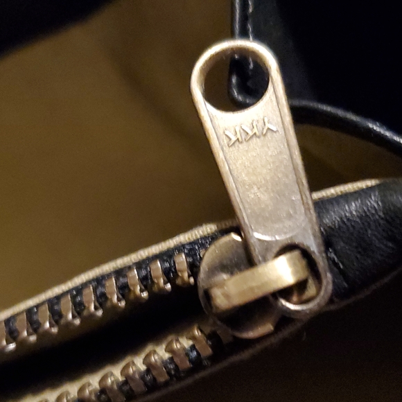 MILO Canadian leather black wallet - Picture 6 of 11